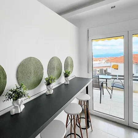 Rona Vista Sea View Modern Living * Polychrono