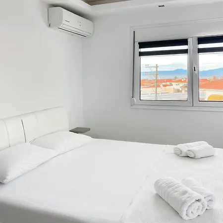 Rona Vista Sea View Modern Living Daire